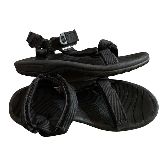 ✅SOLD✅ TEVA Hurricane XLT Hiking Sandal - Picture 4 of 6